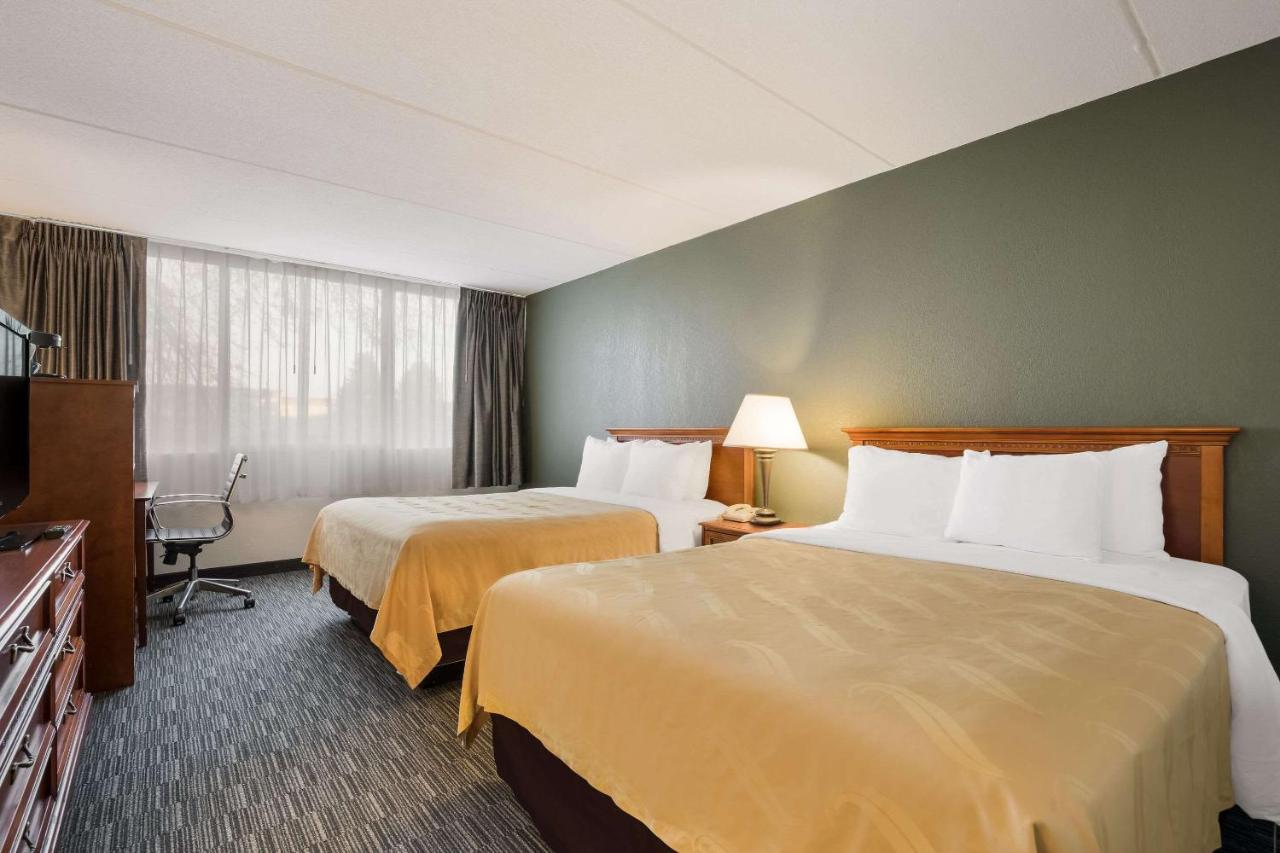 Quality Inn Joliet Exterior photo